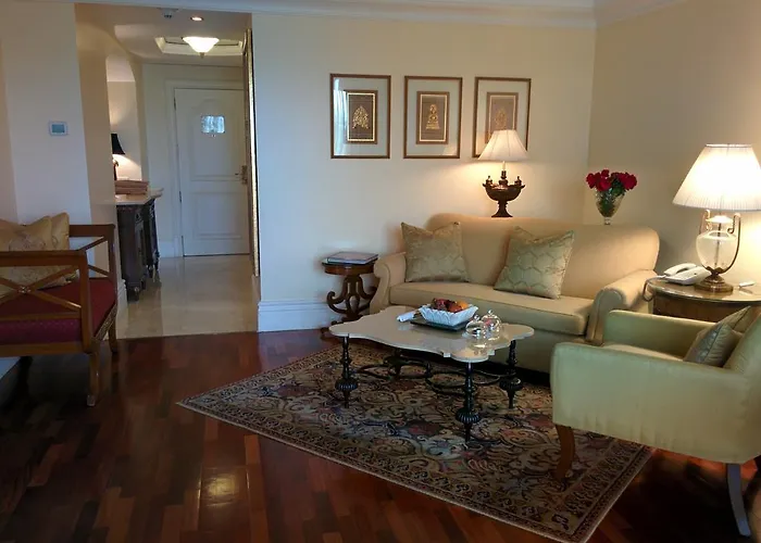 Royal Club King Suite